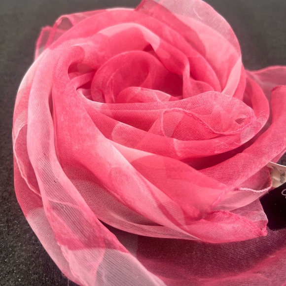 Women’s Floral Scarf by NY & Co - Picture 2 of 9